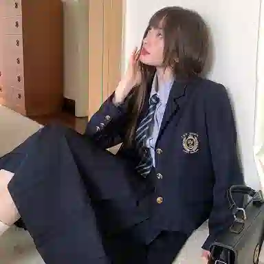 东鲸岁时记 学院风纯色短款长袖上衣高腰半身裙西装套装 女款 礼盒装 藏青色