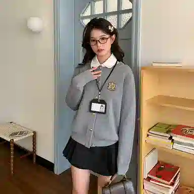 东鲸岁时记 慵懒学院风单排扣简约上衣舒适纯色短裙裙装套装 女款