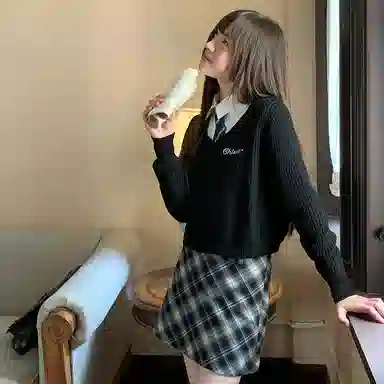 东鲸岁时记 学院风复古高腰格子简约舒适休闲短裙 女款 黑灰白