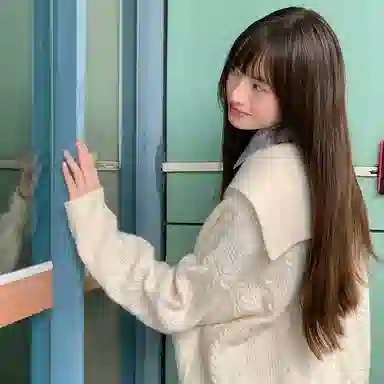 东鲸岁时记 学院风千金风百褶裙伯克利半裙休闲短裙 女款 礼盒装 米白色