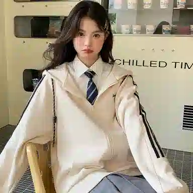 东鲸岁时记 学院风连帽休闲外套纯色半身裙松弛感卫衣套装 女款