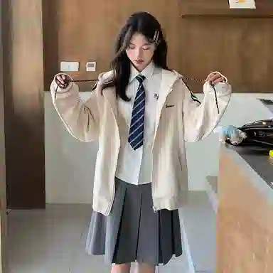 东鲸岁时记 学院风连帽休闲外套纯色半身裙松弛感卫衣套装 女款