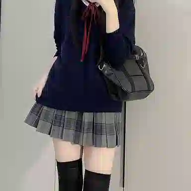 东鲸岁时记 学院风纯色套头休闲舒适百搭毛衣 女款 深海鲸