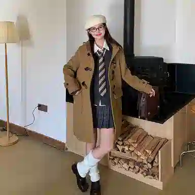 东鲸岁时记 学院风通勤保暖大衣 女款 驼色