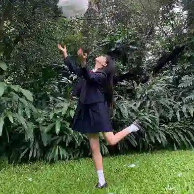 东鲸岁时记 学院风纯色气质西服休闲舒适上衣高腰合身短裙制服 女款 绀色