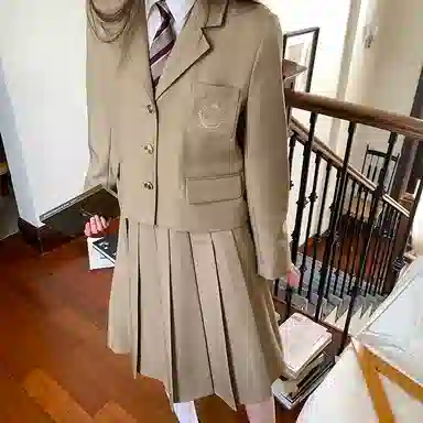 东鲸岁时记 学院风时尚纯色中腰百褶长款半身休闲长裙 女款 棕色