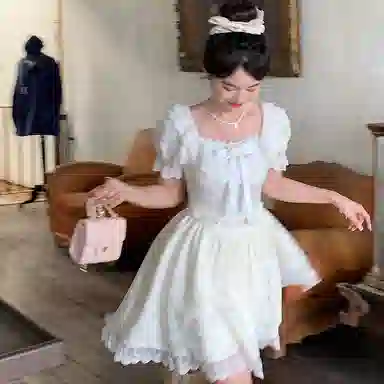 东鲸岁时记 蕾丝小个子气质女装高级感白色短袖连衣裙 女款 礼盒装