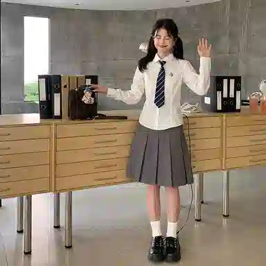 东鲸岁时记 学院风学姐感纯色松弛感长袖上衣中腰通勤收腰半裙衬衫套装 女款 灰色+白色