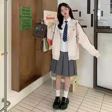 东鲸岁时记 学院风连帽休闲外套纯色半身裙松弛感卫衣套装 女款