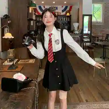 东鲸岁时记 学院风温柔学姐风职场微辣裙撞色修身收腰休闲衬衫连衣裙制服 春秋季 女款 礼盒装 黑白