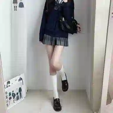 东鲸岁时记 学院风纯色套头休闲舒适百搭毛衣 女款 深海鲸