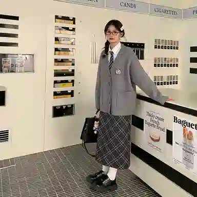 东鲸岁时记 纯色慵懒风宽松开衫长袖上衣格子长裙裙装套装 女款