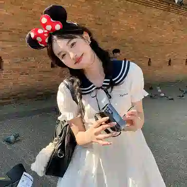 东鲸岁时记 百搭休闲简约短袖连衣裙 女款 白色