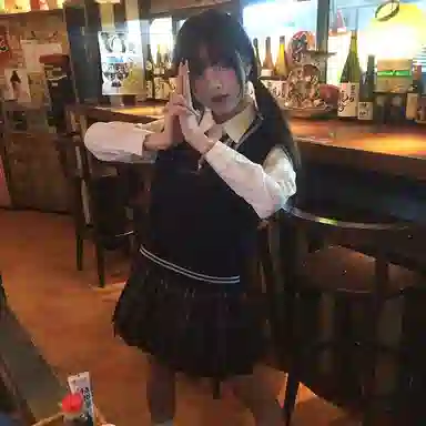 东鲸岁时记 学院风纯色开衫修身上衣格子百褶短裙制服 女款 礼盒装