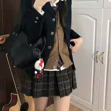 东鲸岁时记 学院风开学季舒适上衣格纹中腰合身半裙制服 女款 黑色