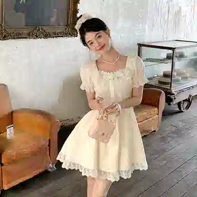 东鲸岁时记 蕾丝小个子气质女装高级感白色短袖连衣裙 女款 礼盒装