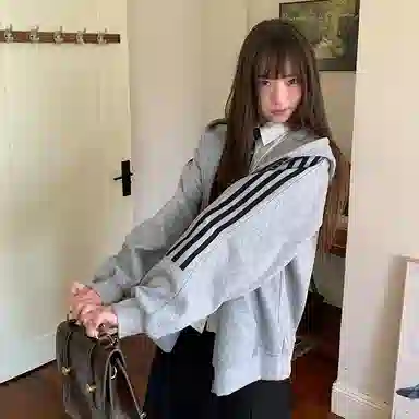 东鲸岁时记 美式复古刺绣宽松学院风长袖外套卫衣 男女同款 灰色