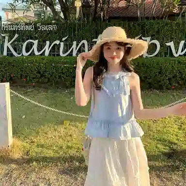 东鲸岁时记 法式气质海边度假风无袖连衣裙 女款 礼盒装 莫奈花园蓝白色