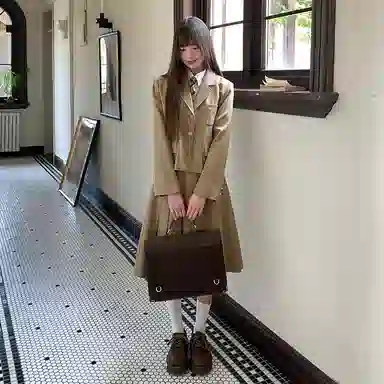 东鲸岁时记 学院风时尚纯色中腰百褶长款半身休闲长裙 女款 棕色