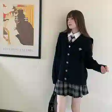 东鲸岁时记 复古绞花宽松刺绣海军领针织衫 女款 黑色