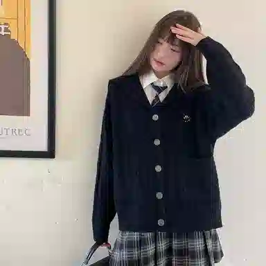 东鲸岁时记 复古绞花宽松刺绣海军领针织衫 女款 黑色