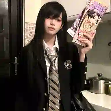 东鲸岁时记 学院风纯色长袖上衣格子百褶短裙制服 女款 礼盒装 黑色