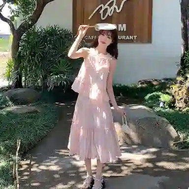 东鲸岁时记 法式气质海边度假风上衣内衬两件套设计无袖连衣裙 女款 礼盒装 莫奈花园粉色