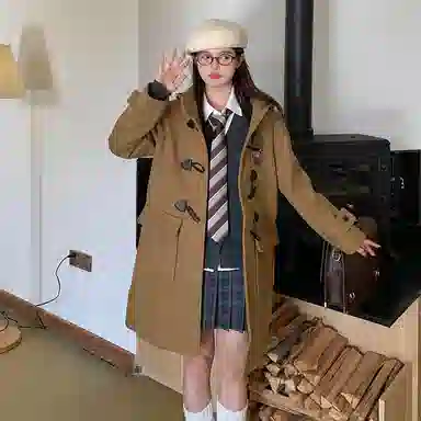 东鲸岁时记 学院风通勤保暖大衣 女款 驼色