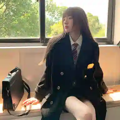 东鲸岁时记 毛呢学院风双排扣西装领长袖大衣 女款 黑色