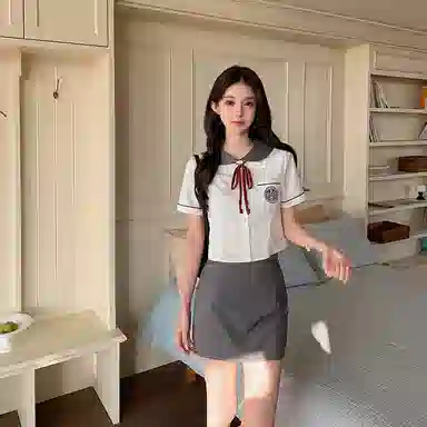 东鲸岁时记 辣妹包臀裙半身灰色小个子休闲短裙 女款 礼盒装 灰色包臀裙（内含打底裤） 买赠衣架