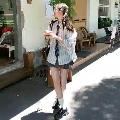 东鲸岁时记 韩剧女主穿搭学院风衬衣小衫松弛感宽松休闲外套文艺风学姐感职场通勤条纹长袖衬衫 男女同款 雾霾蓝
