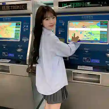 东鲸岁时记 学院风通勤日常上衣纯色高腰宽松半裙制服 女款 水蓝色