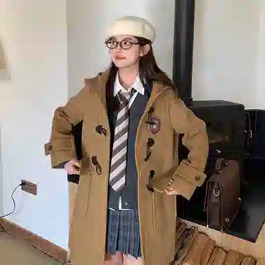 东鲸岁时记 学院风通勤保暖大衣 女款 驼色