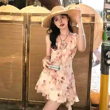 东鲸岁时记 植物花卉方领收腰吊带连衣裙 女款