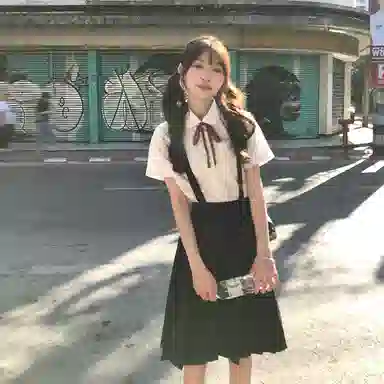 东鲸岁时记 高级感度假独特绝美吊带连衣裙上衣制服 女款
