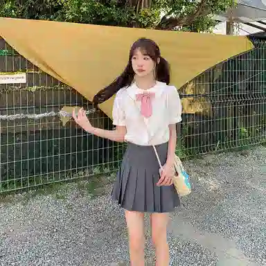 东鲸岁时记 纯色娃娃领设计感小众短袖衬衫 女款 白色