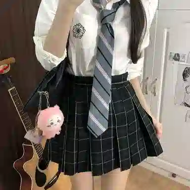 东鲸岁时记 学院风开学季尖领长袖衬衫中腰修身半裙制服 女款 白色+黑色