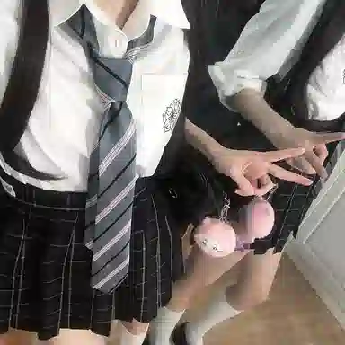 东鲸岁时记 学院风开学季尖领长袖衬衫中腰修身半裙制服 女款 白色+黑色