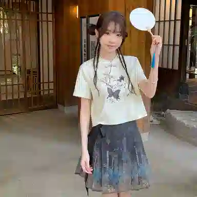 东鲸岁时记 新中式上衣宽松风国风半身裙百褶汉服 女款 礼盒装 新中式短袖+新中式短裙