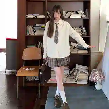 东鲸岁时记 学院风灯芯绒宽松纯棉学生通勤松弛感上衣长袖衬衫 女款 礼盒装 奶黄色