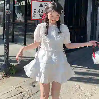 东鲸岁时记 减龄全棉法式独特绝美小上衣花边半身裙裙装套装 女款 礼盒装 白色