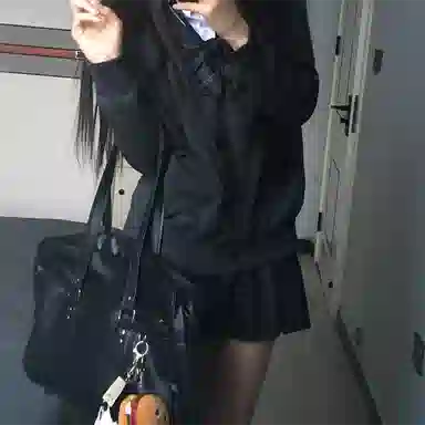 东鲸岁时记 学院风开学季舒适上衣纯色收腰修身格子半身裙制服 女款 白色+藏青