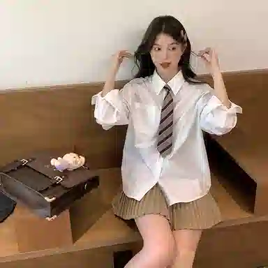 东鲸岁时记 学院风高级感翻领短款气质上衣简约温柔风职场辣妹舒适通勤长袖衬衫制服 春秋季 女款 礼盒装 白色