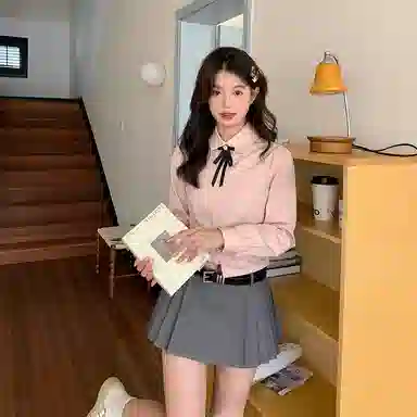 东鲸岁时记 修身刺绣显瘦短款舒适简约长袖衬衫 女款