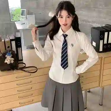 东鲸岁时记 学院风学姐感纯色松弛感长袖上衣中腰通勤收腰半裙衬衫套装 女款 灰色+白色