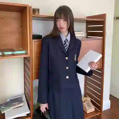 东鲸岁时记 学院风纯色短款长袖上衣高腰半身裙西装套装 女款 礼盒装 藏青色