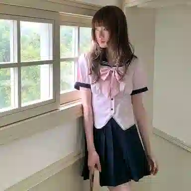 东鲸岁时记 舒适宽松甜美短袖衬衫纯色简约百褶裙制服 女款