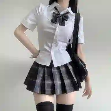 东鲸岁时记 学院风通勤简约纯色修身收腰短袖衬衫 女款