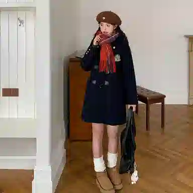 东鲸岁时记 学院风连帽单排扣大衣 女款 绀色