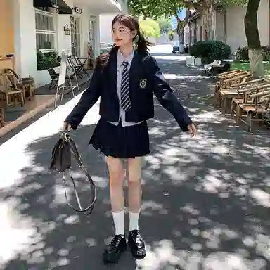 东鲸岁时记 学院风高级感伯克利修身上衣外套通勤职场微辣文艺风纯色短款西装 秋季 女款 礼盒装 藏青色